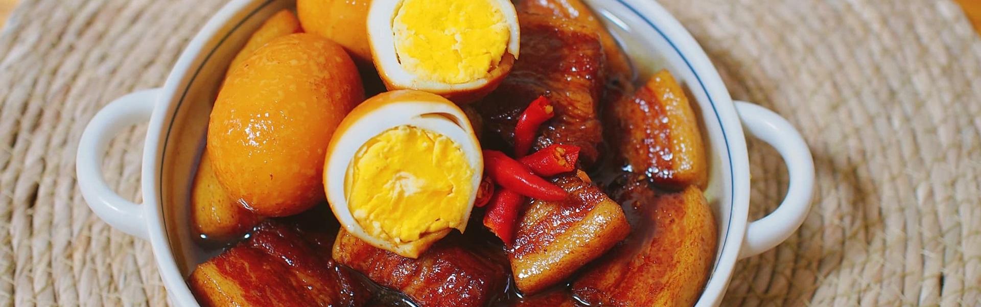 Recette du Thit Kho Hot Vit – Porc et œuf au caramel
