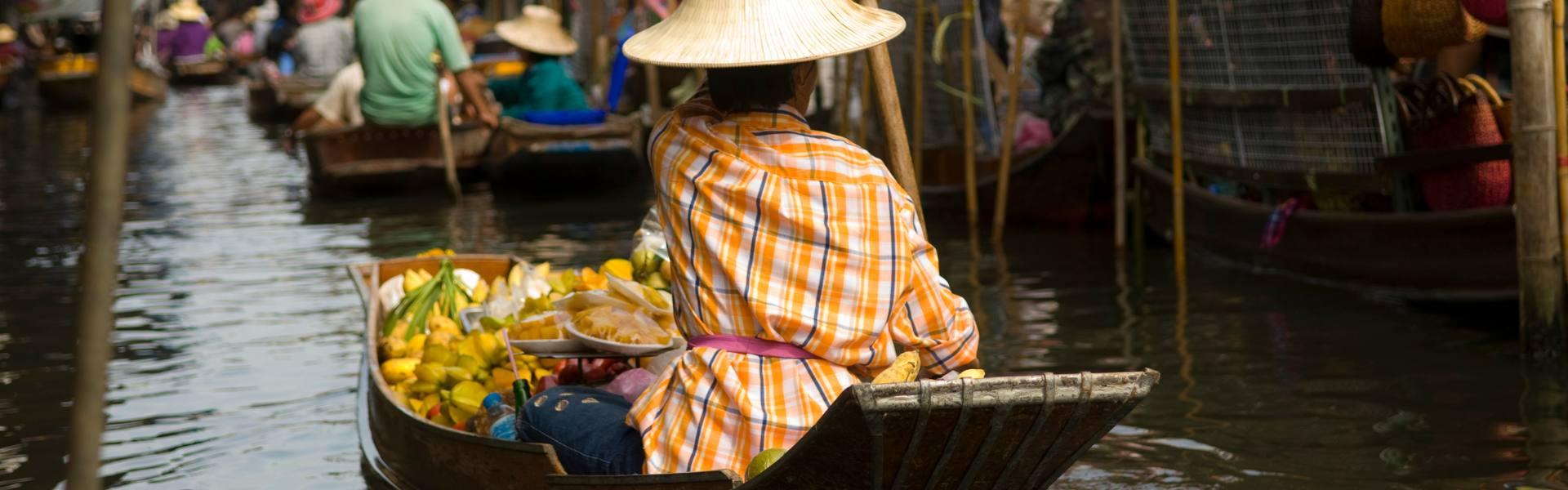 Dire bonjour en thaïlandais : phrases courantes pour votre voyage