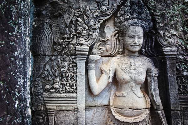 Jour 04 : Siem Reap – Kbal Spean – Banteay Srei 
