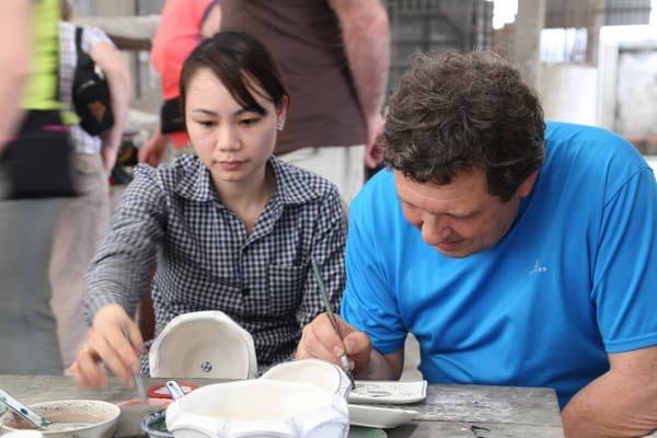 Jour 02 : Hanoi visite - village de poterie Bat Trang