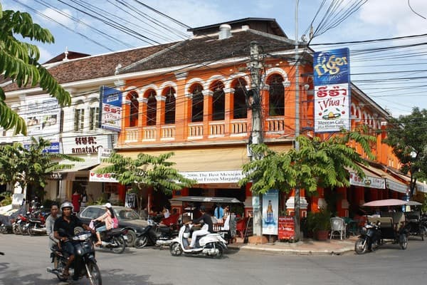  Jour 02 : Phnom Penh visite, histoire et vie