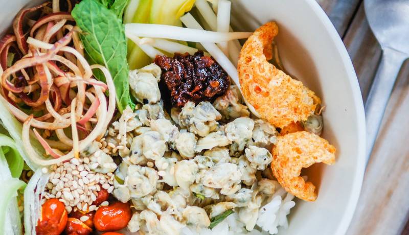 guide voyage hue vietnam, com hen, cuisine hue