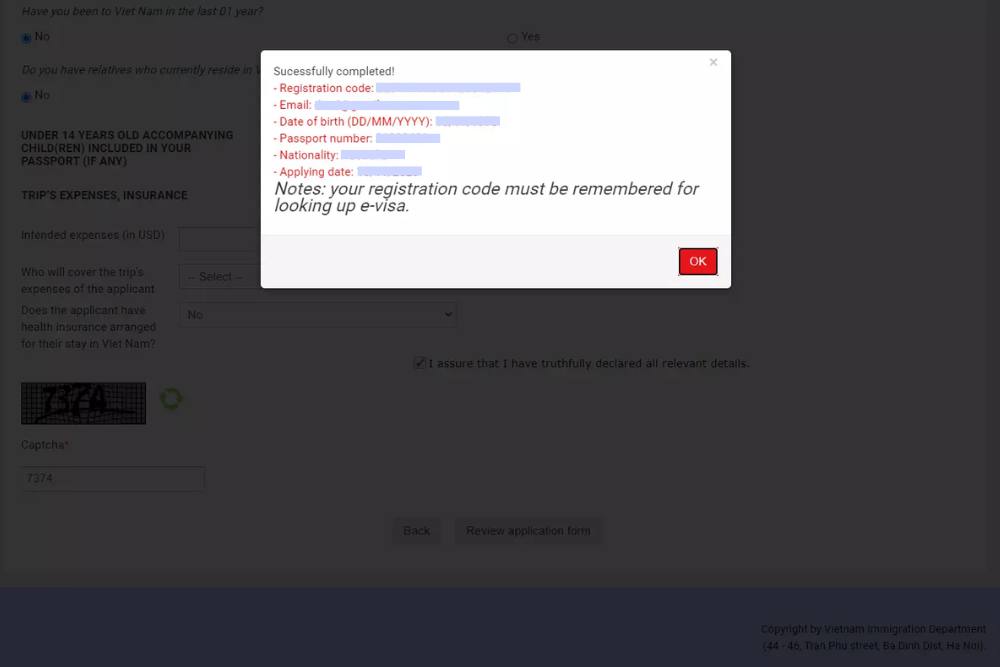 vérification des informations données dans le formulaire de demande d'e-visa Vietnam