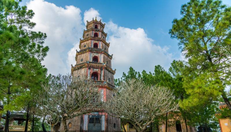 guide voyage hue vietnam, pagode thien mu
