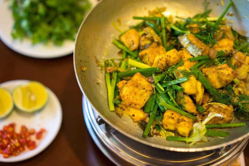 cha ca la vong, poisson grillé au curcuma et à l'aneth