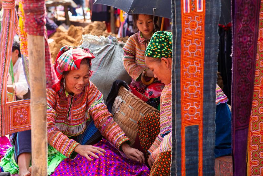 marché ethnique à Bac Ha, Vietnam