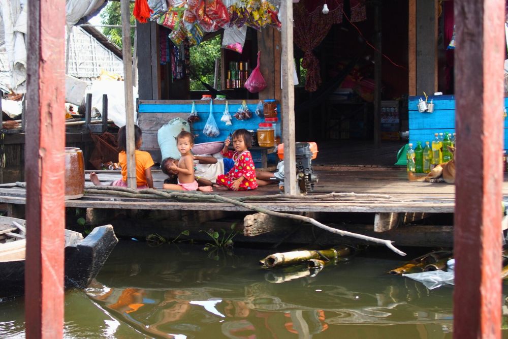 village flottant mechrey, lac Tonle Sap, Cambodge