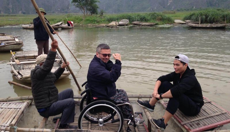 voyage accessible, personne handicapee, fauteuil roulant, vietnam